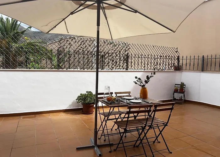 Cozzy Carolina Iii Apartman *